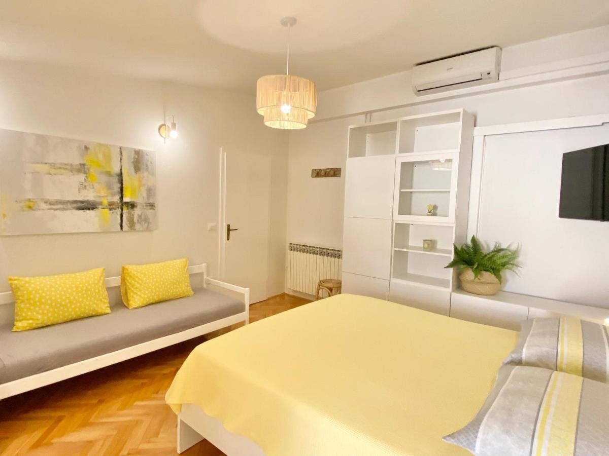 Apartmani Marko Tučepi Eksteriør bilde