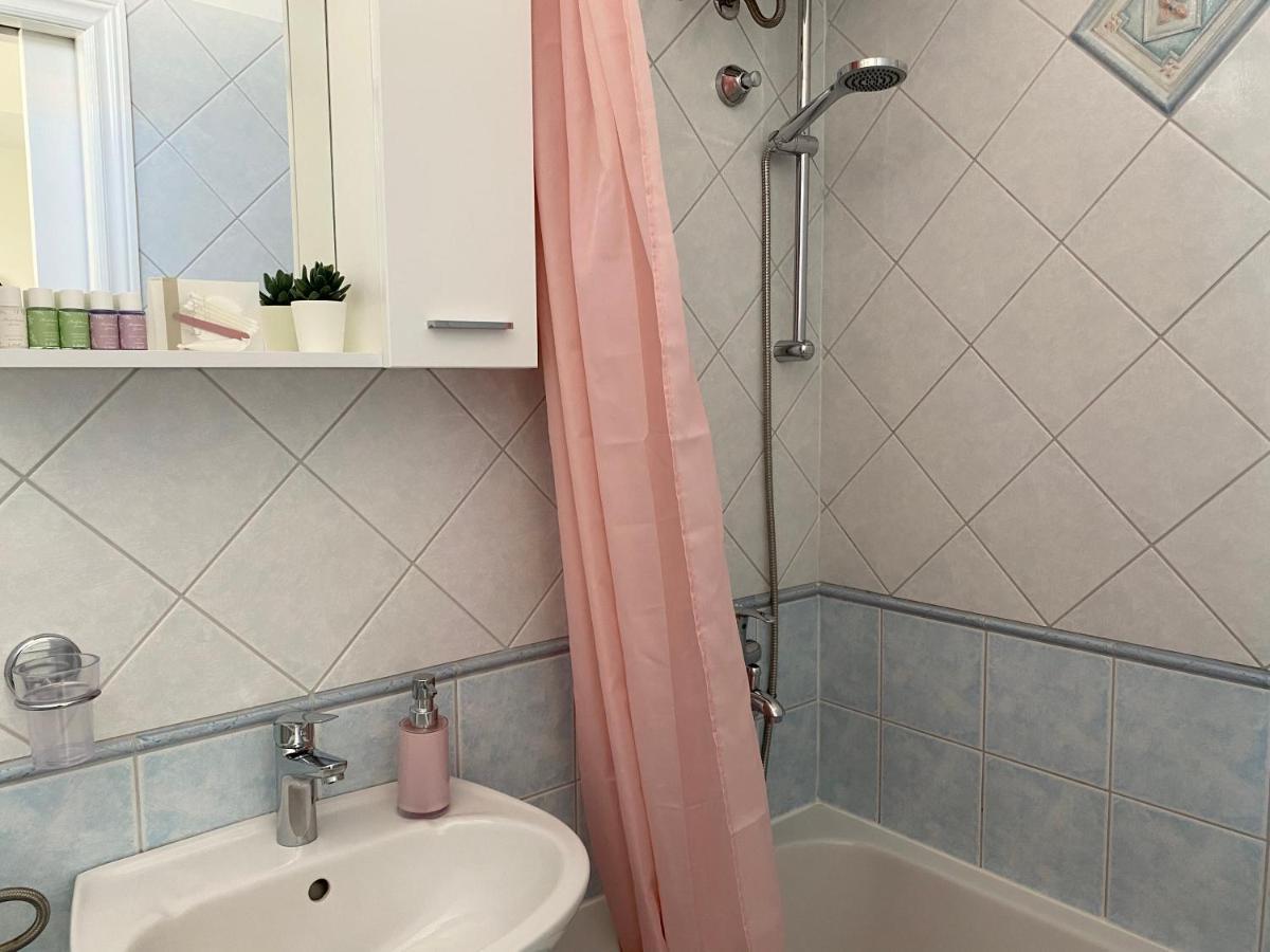 Apartmani Marko Tučepi Eksteriør bilde