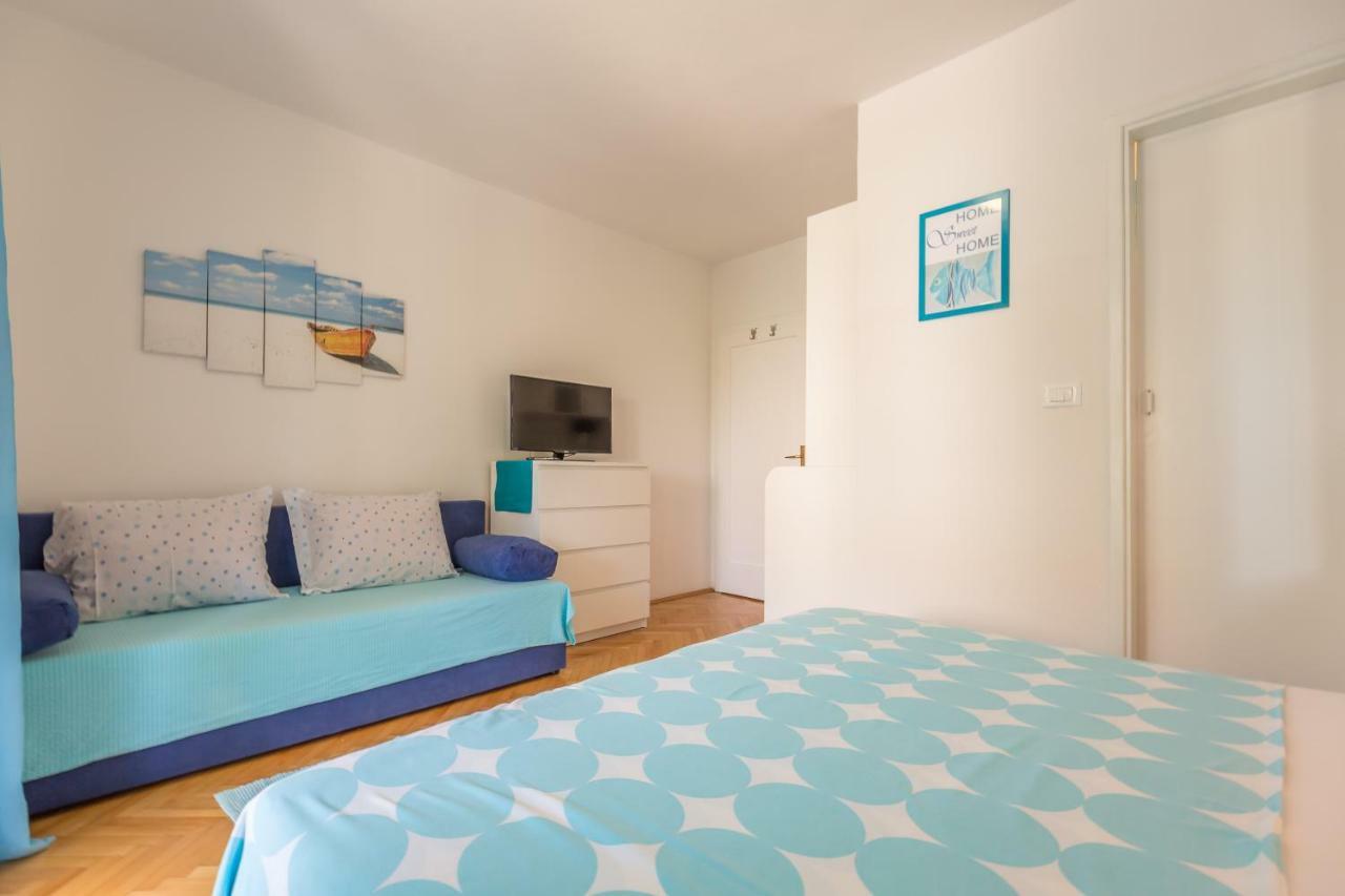 Apartmani Marko Tučepi Eksteriør bilde