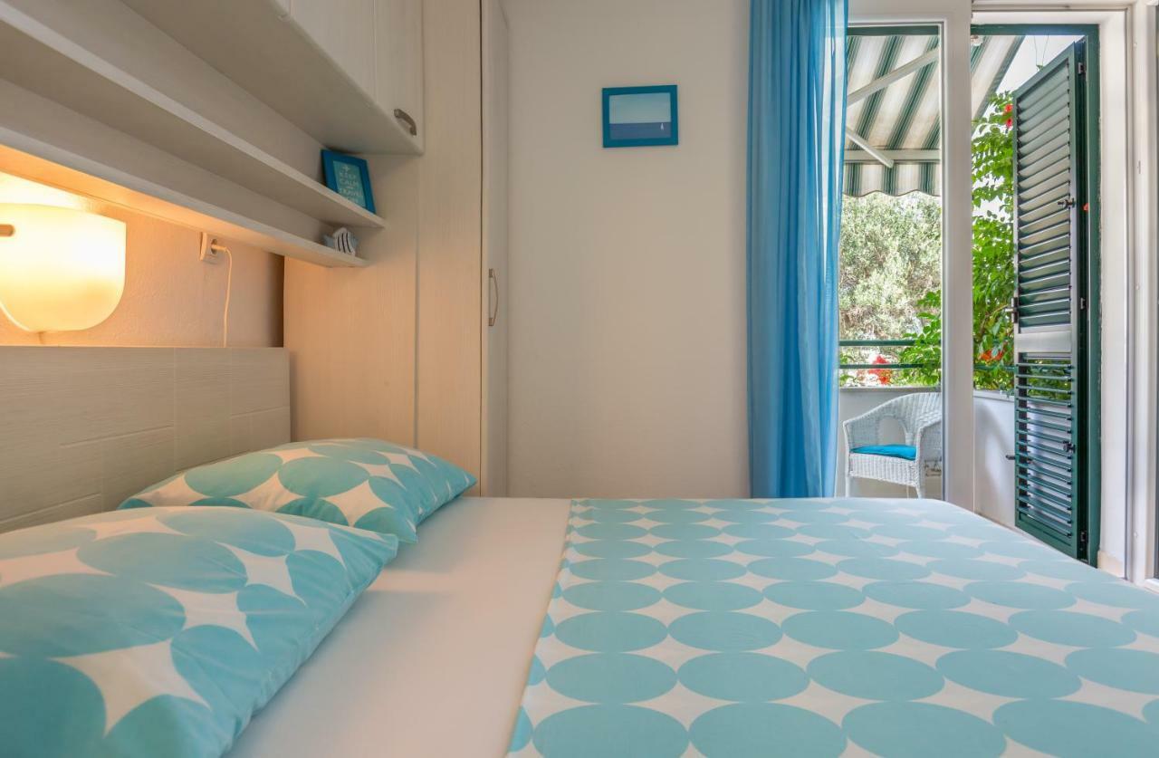 Apartmani Marko Tučepi Eksteriør bilde