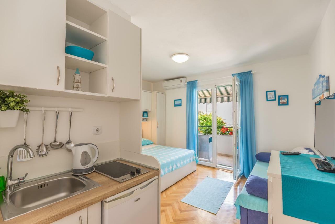 Apartmani Marko Tučepi Eksteriør bilde